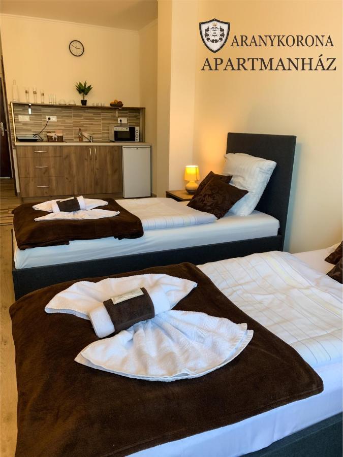 Aranykorona Apartmanhaz Мішкольц Екстер'єр фото