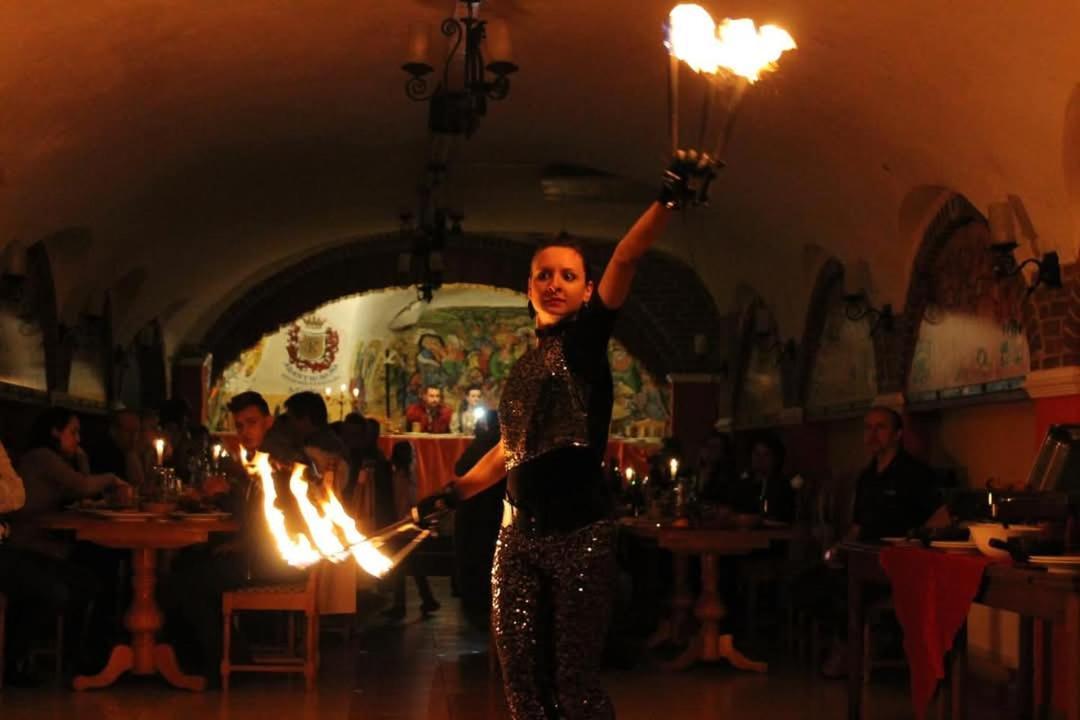 Aranykorona Apartmanhaz Мішкольц Екстер'єр фото